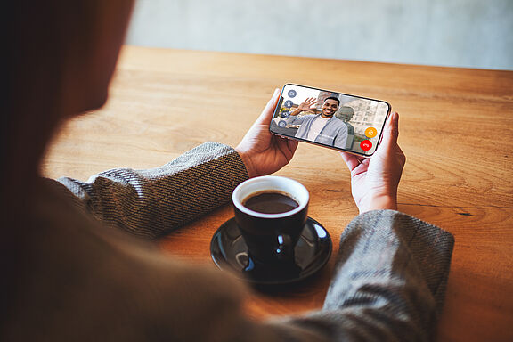my2n_app_image_photo_cafe_landscape.jpg